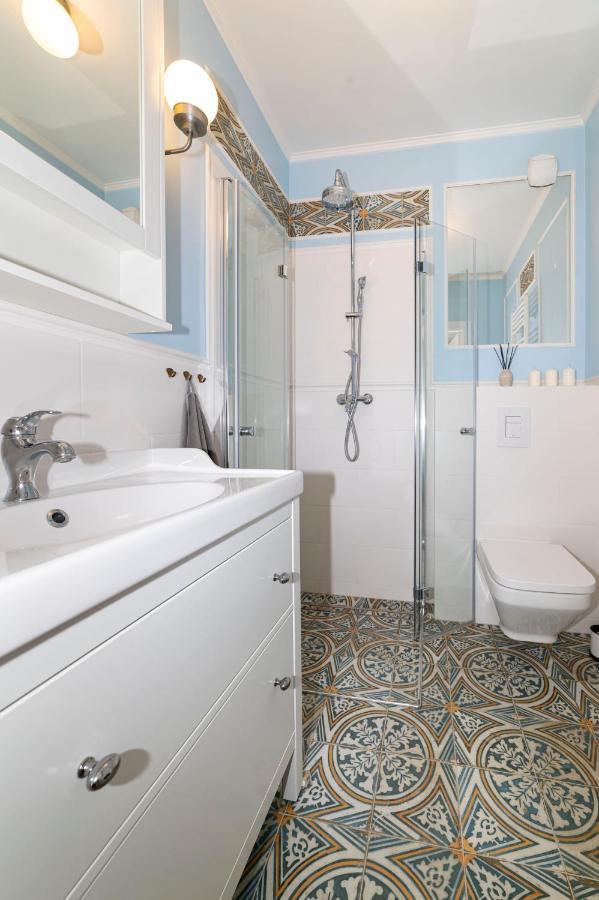 Heaven Apartment In The Old Town With Private Parking غدانسك المظهر الخارجي الصورة